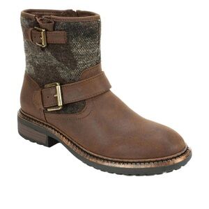 White Mountain Womens Carlin Brown Ankle Boots 
Size 8